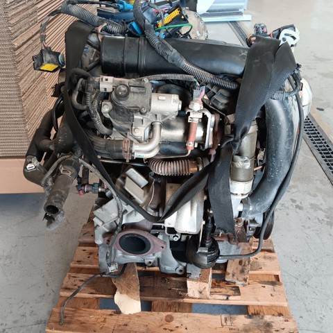 Silnik w komplecie Renault DUSTER 1 HS