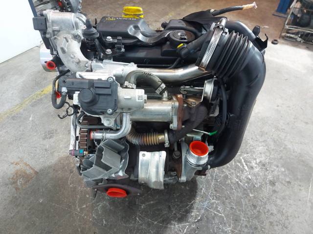 Silnik w komplecie Dacia Logan KS