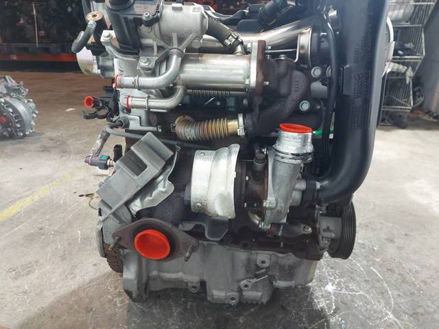 Silnik w komplecie Dacia Logan KS