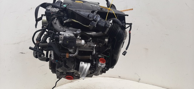 Silnik w komplecie Dacia Logan KS