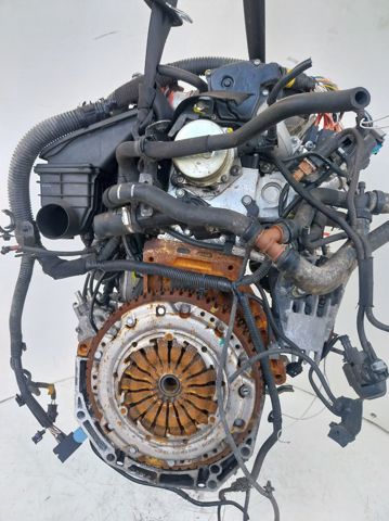 Silnik w komplecie Dacia Logan KS