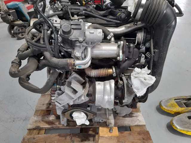 Silnik w komplecie Dacia Logan KS