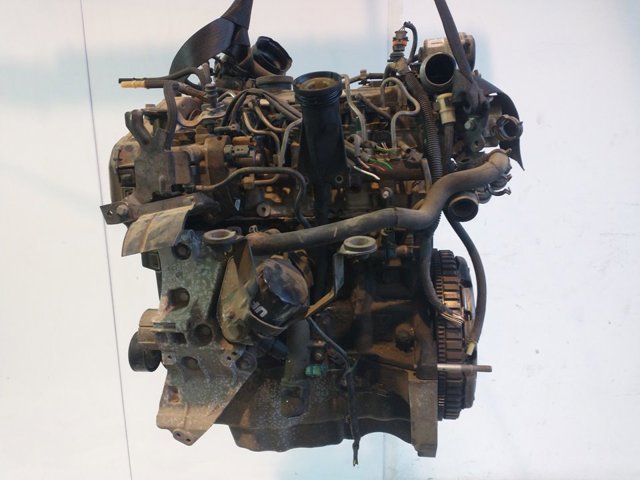 Silnik w komplecie Dacia Logan KS