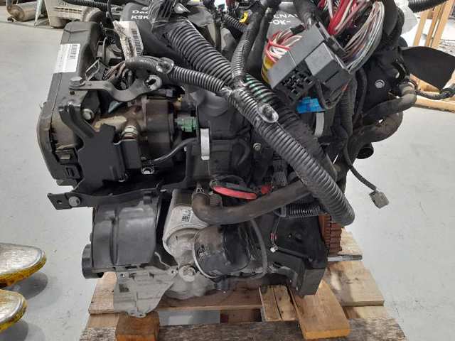 Silnik w komplecie Dacia Logan KS