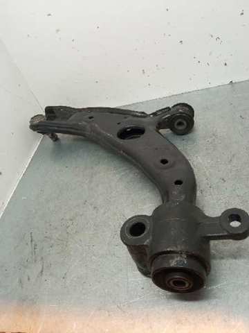 Wahacz zawieszenia przedniego dolny prawy KA0G34300F MAZDA