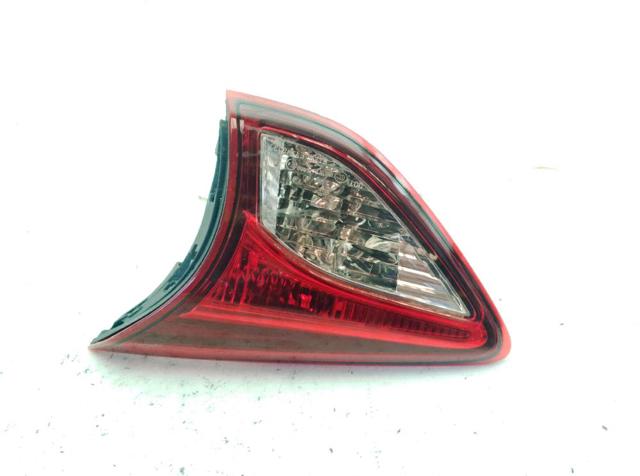 Lampa zespolona tylna prawa wewnętrzna KD53513F0B MAZDA