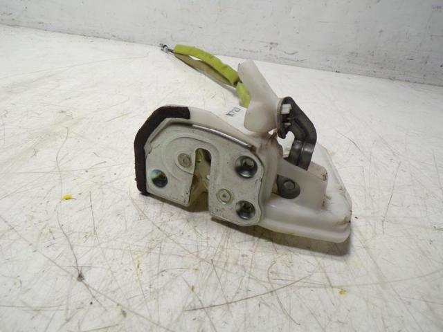 Zamek drzwi przednich prawych KD5358310 MAZDA