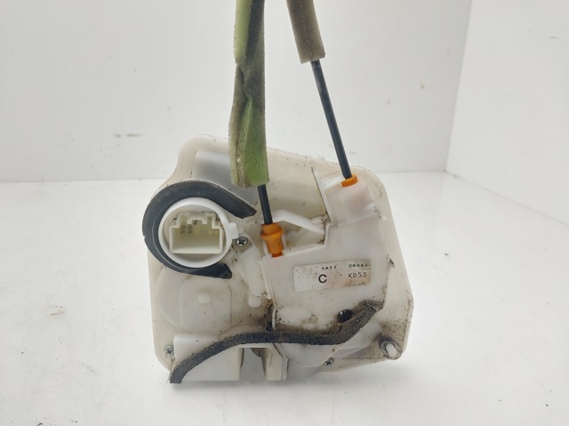Zamek drzwi tylnych lewych KD5373310 MAZDA