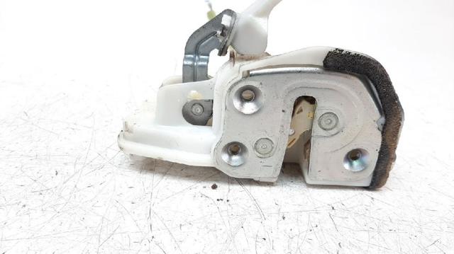 Zamek drzwi tylnych lewych KD5373310 MAZDA