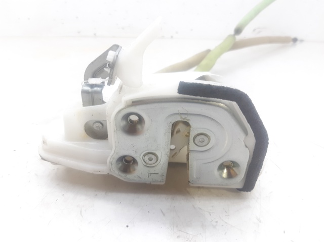 Zamek drzwi tylnych lewych KD5373310 MAZDA