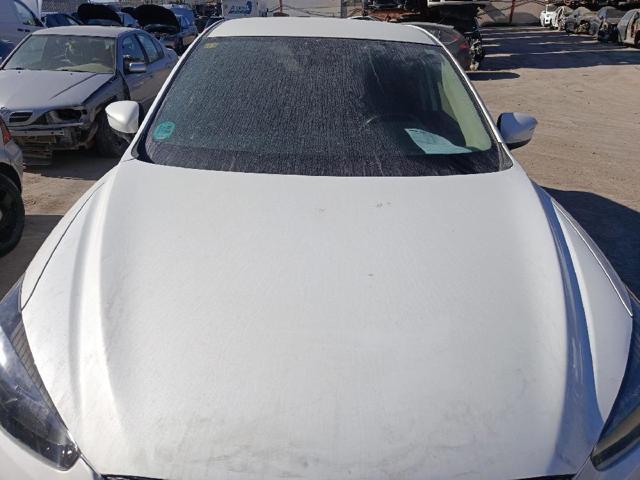 Maska silnika KDY35231XA MAZDA