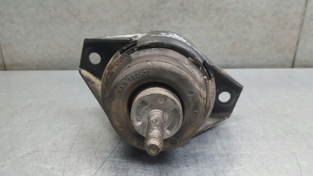 KKB102602 Land Rover