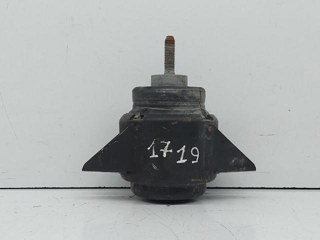 KKB102602 Land Rover