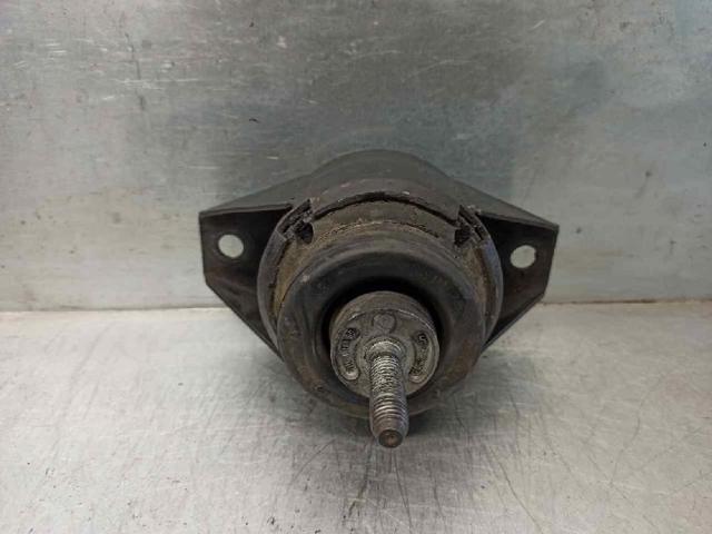 KKB102602 Land Rover