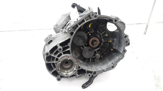 Mechaniczna skrzynia biegów w komplecie KNR VAG