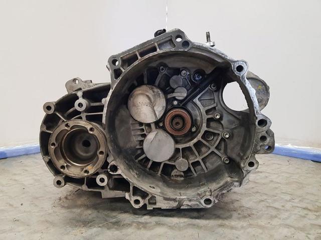 Mechaniczna skrzynia biegów w komplecie KNS VAG