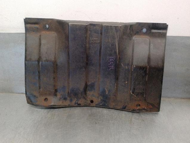 KRB000122 Land Rover