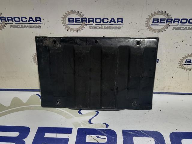 KRB000122 Land Rover