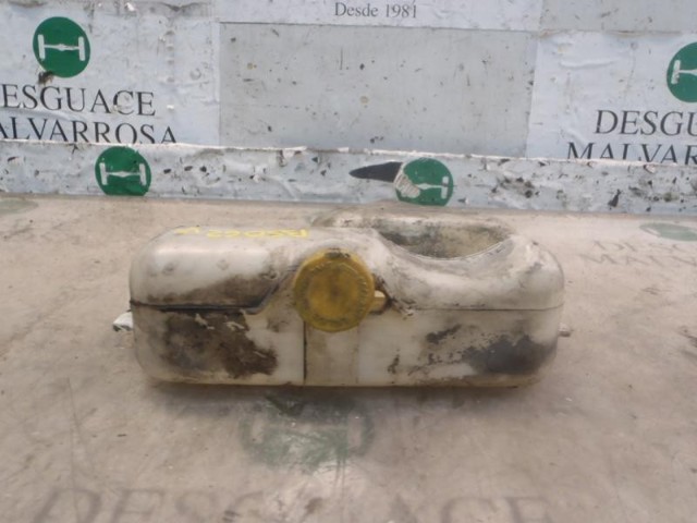 Zbiorniczek wyrównawczy układu chłodzenia L32715351A MAZDA