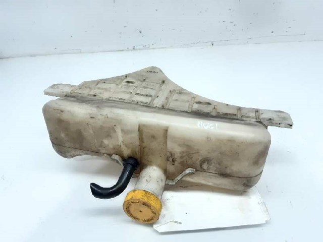 Zbiorniczek wyrównawczy układu chłodzenia L32715351B MAZDA