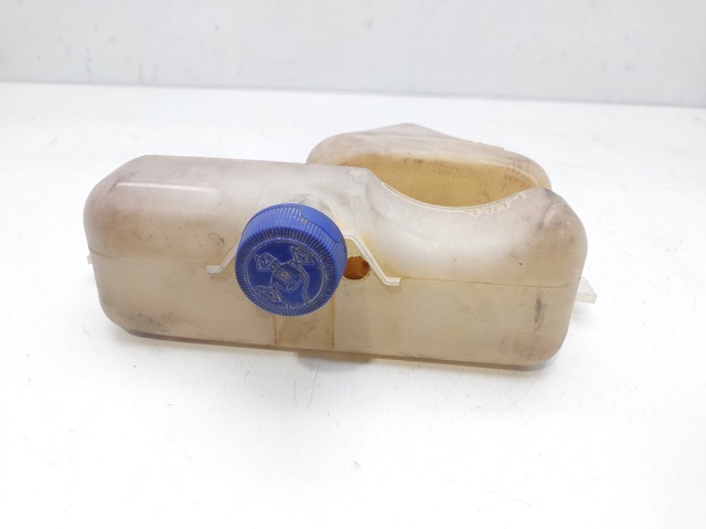 Zbiorniczek wyrównawczy układu chłodzenia L32715351B MAZDA
