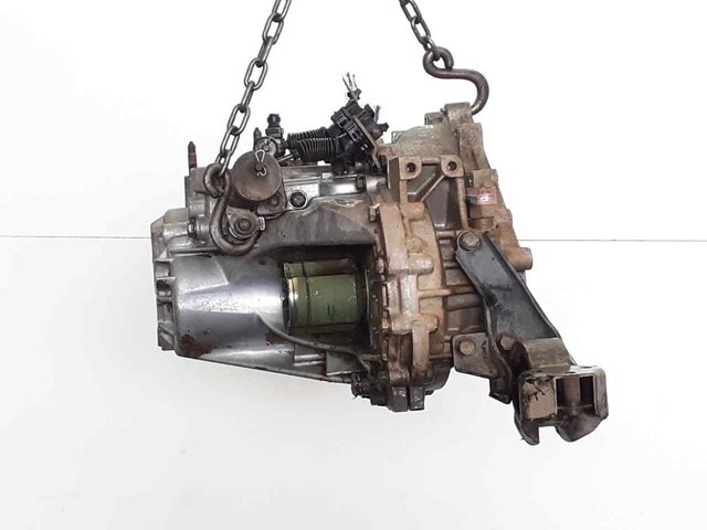 Mechaniczna skrzynia biegów w komplecie KIA Cerato 1 LD