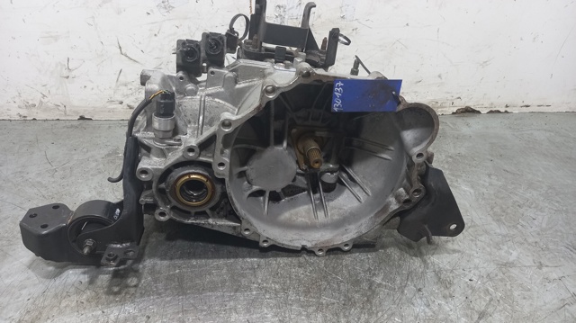 Mechaniczna skrzynia biegów w komplecie KIA Cerato 1 LD