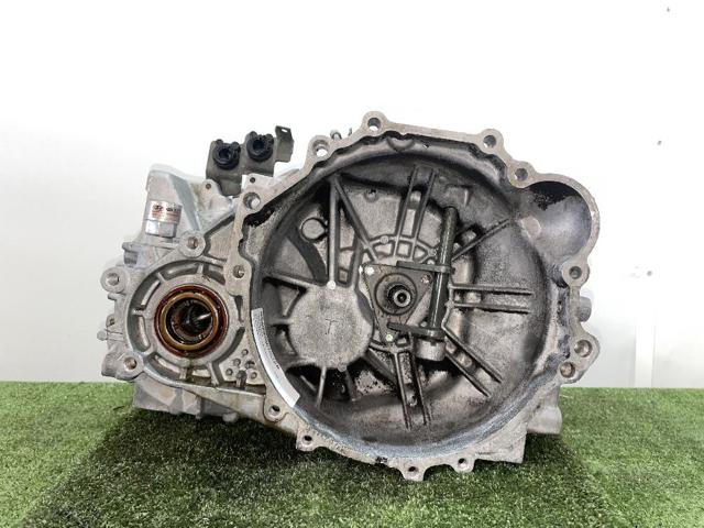 Mechaniczna skrzynia biegów w komplecie KIA Cerato 1 LD