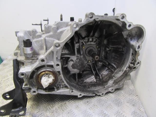 Mechaniczna skrzynia biegów w komplecie KIA Cerato 1 LD