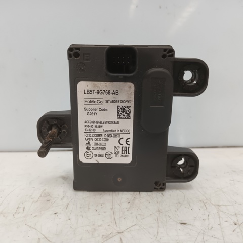LB5T9G768AB Ford