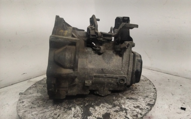 Mechaniczna skrzynia biegów w komplecie LBQ VAG