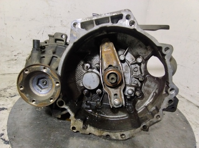 Mechaniczna skrzynia biegów w komplecie LBQ VAG