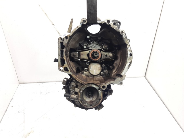 Mechaniczna skrzynia biegów w komplecie LBQ VAG