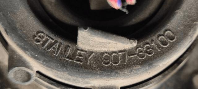 Reflektor lewy Mazda MPV 2 LW