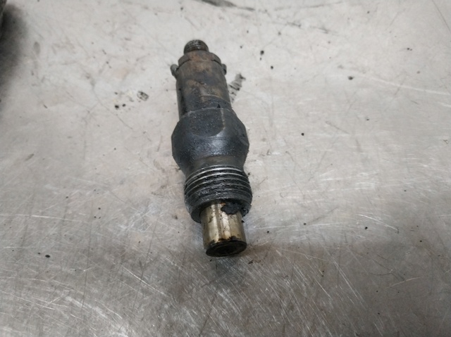 Wtryskiwacz paliwa LCR6735405 RENAULT