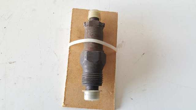 Wtryskiwacz paliwa LCR6735405 RENAULT