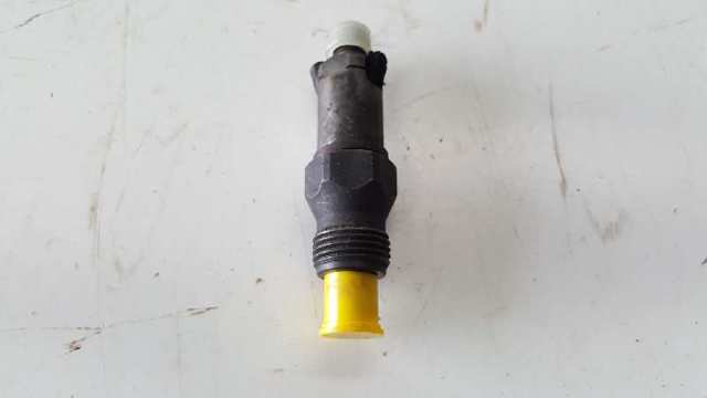 Wtryskiwacz paliwa LCR6735405 RENAULT