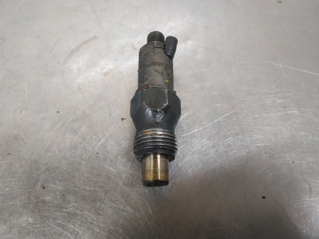 Wtryskiwacz paliwa LCR6735405 RENAULT