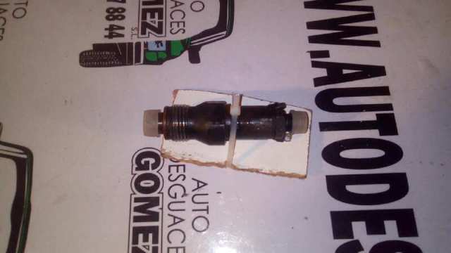 Wtryskiwacz paliwa LCR6735405 RENAULT