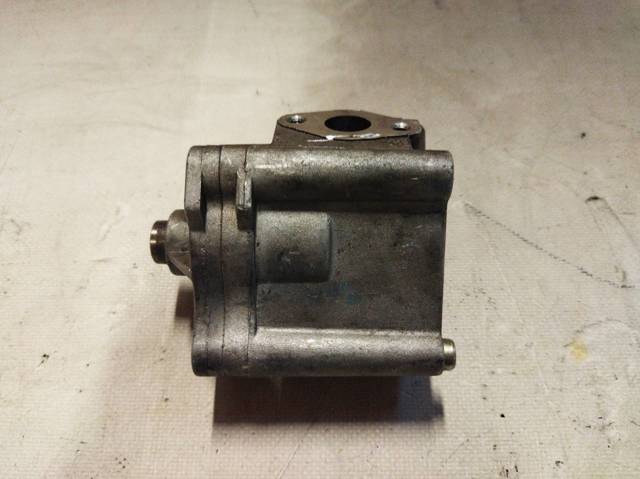 Pompa oleju Mazda 6 GG