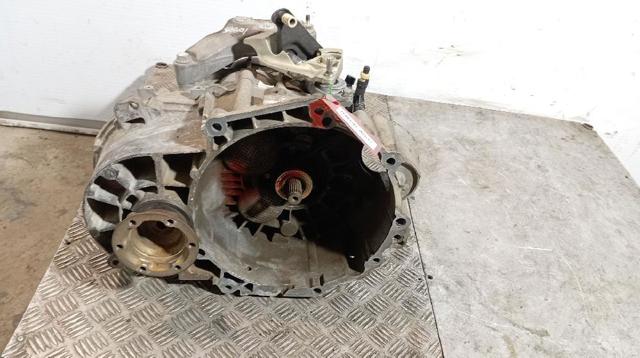 Mechaniczna skrzynia biegów w komplecie LNZ VAG