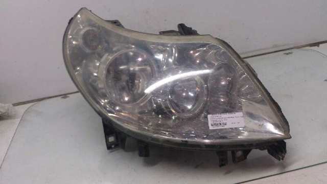 Reflektor prawy LPP961 PEUGEOT