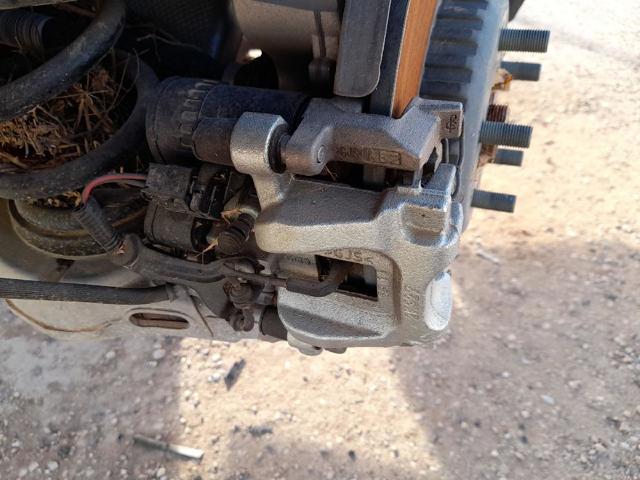 Zestaw naprawczy zacisku hamulcowego przedniego LR000751 LAND ROVER