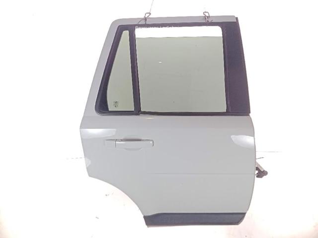 Drzwi tylne prawe LR005851 LAND ROVER