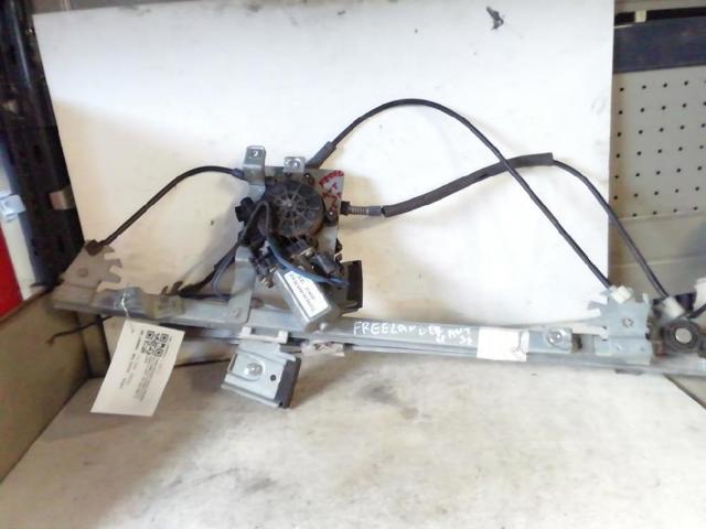 Mechanizm podnoszenia szyby drzwi przednich lewych LR006372 LAND ROVER
