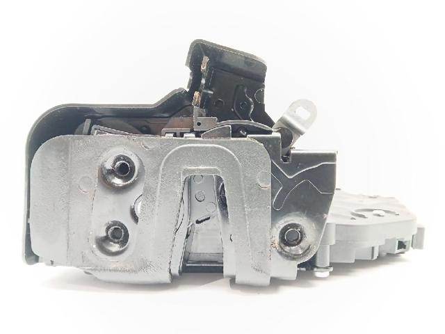 Zamek drzwi przednich prawych LR011275 LAND ROVER