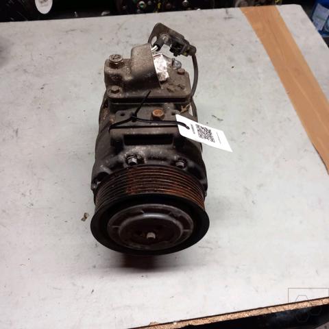 LR012795 Land Rover