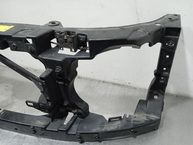 Osłona chłodnicy kompletna (panel mocowania reflektorów) Land Rover Discovery 4 L319