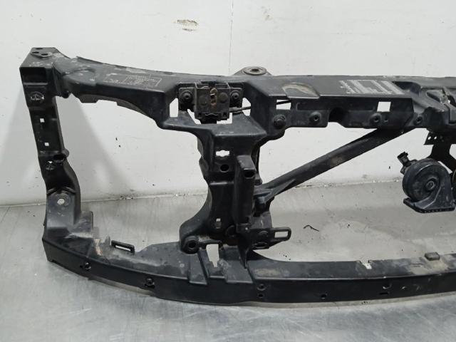 Osłona chłodnicy kompletna (panel mocowania reflektorów) Land Rover Discovery 4 L319