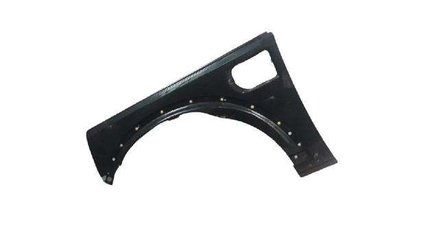 Błotnik przedni lewy do Land Rover Discovery L319